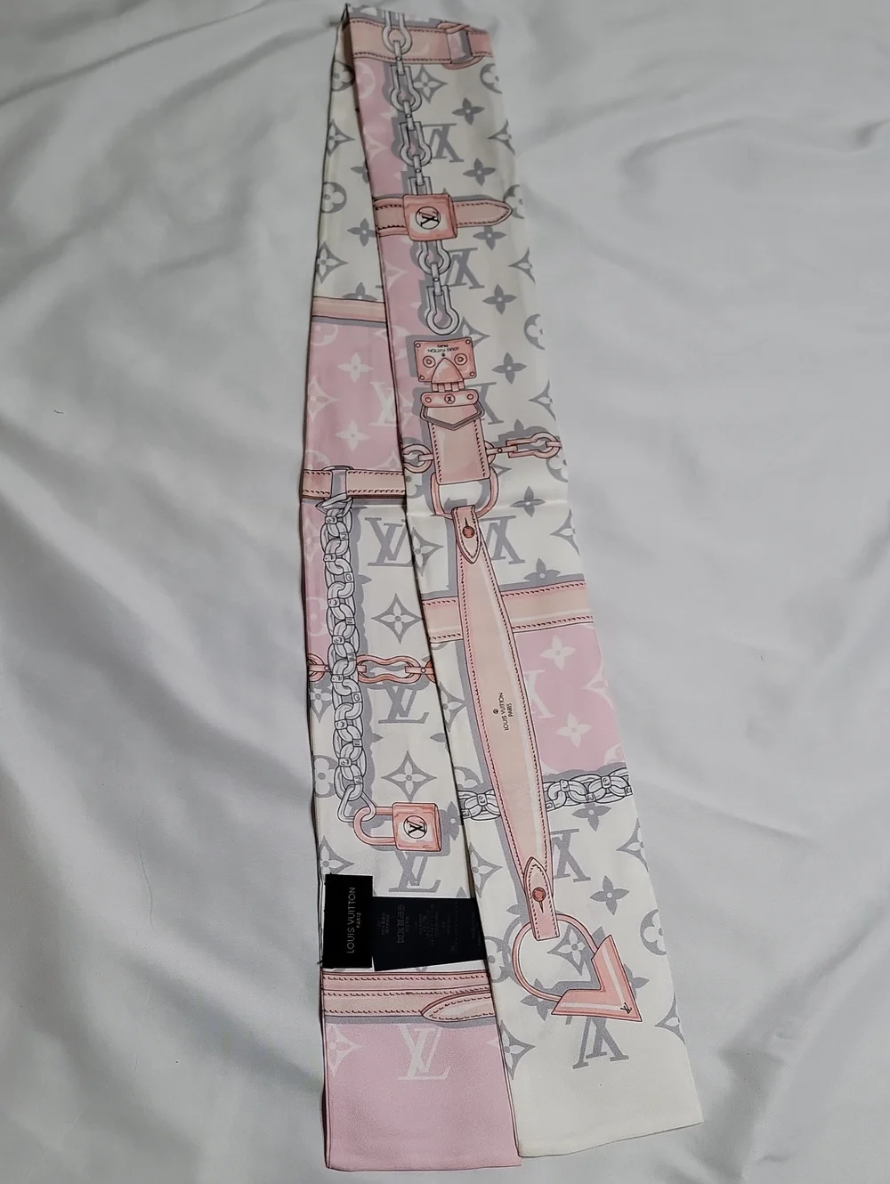 Louis Vuitton Pink and White Monogram Chain Print Twilly
